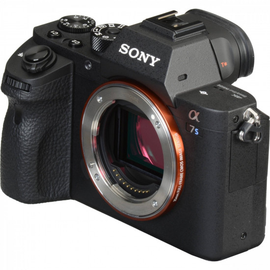 Фотоаппарат SONY Alpha a7S II body (ILCE7SM2B.CEC) Фотоаппарат SONY Alpha a7S II body (ILCE7SM2B.CEC)