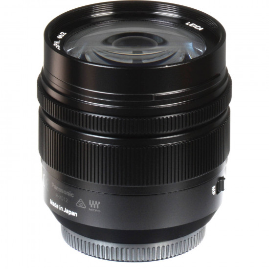 Об'єктив Panasonic Leica DG Summilux 12 мм f/1.4 ASPH. (H-X012E) Об'єктив Panasonic Leica DG Summilux 12 мм f/1.4 ASPH. (H-X012E)
