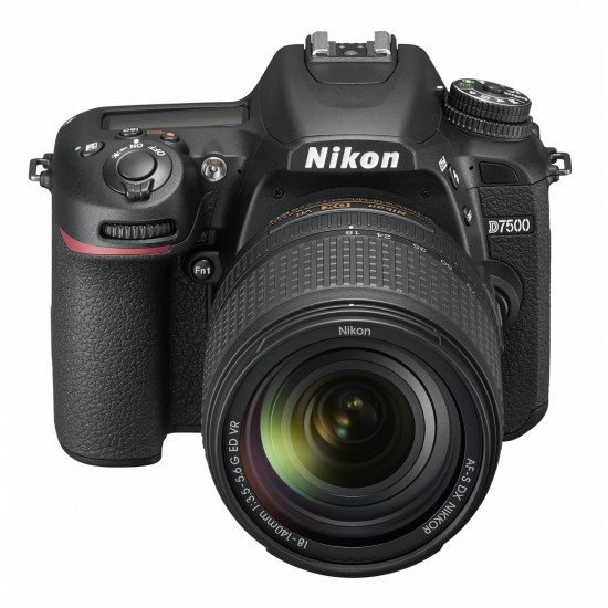 NIKON D7500 18-140 VR camera (VBA510K002) NIKON D7500 18-140 VR camera (VBA510K002)
