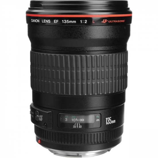 Объектив Canon EF 135 mm f/2.0L USM (2520A015) Объектив Canon EF 135 mm f/2.0L USM (2520A015)