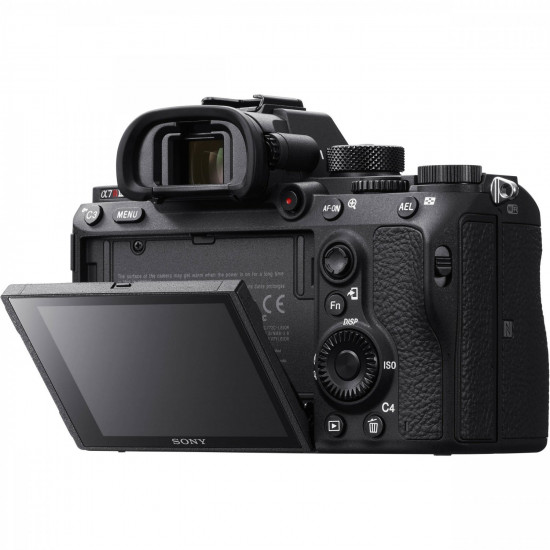 Фотоаппарат SONY Alpha a7R III body (ILCE7RM3B.CEC) Фотоаппарат SONY Alpha a7R III body (ILCE7RM3B.CEC)