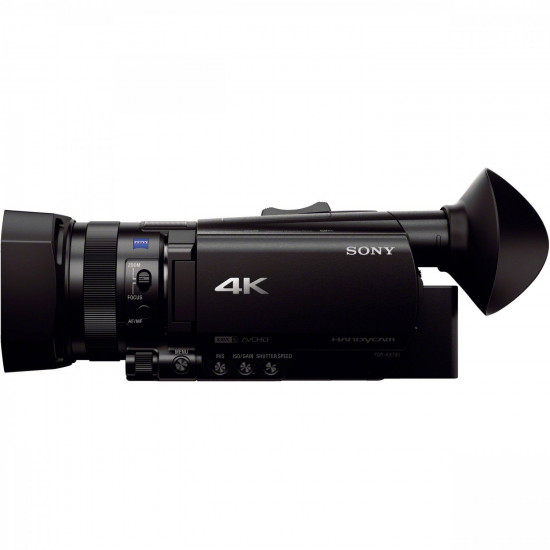 Видеокамера SONY FDR-AX700 Black (FDRAX700B.CEE) Видеокамера SONY FDR-AX700 Black (FDRAX700B.CEE)