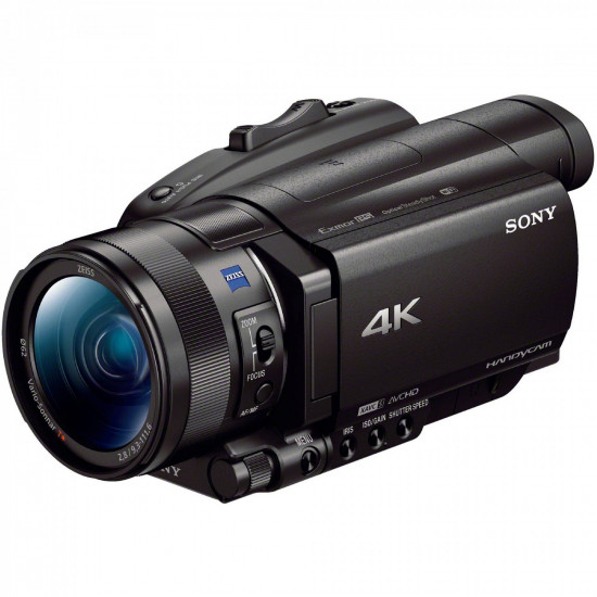 Видеокамера SONY FDR-AX700 Black (FDRAX700B.CEE) Видеокамера SONY FDR-AX700 Black (FDRAX700B.CEE)