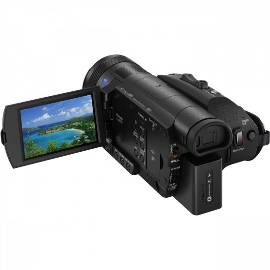 Видеокамера SONY FDR-AX700 Black (FDRAX700B.CEE) Видеокамера SONY FDR-AX700 Black (FDRAX700B.CEE)