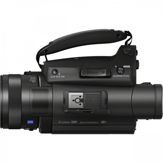 Видеокамера SONY FDR-AX700 Black (FDRAX700B.CEE) Видеокамера SONY FDR-AX700 Black (FDRAX700B.CEE)
