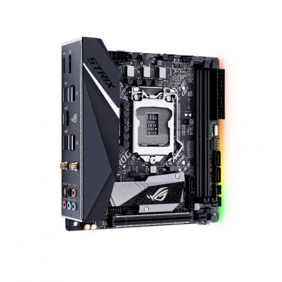 Материнська плата ASUS STRIX H370-I GAMING Материнська плата ASUS STRIX H370-I GAMING