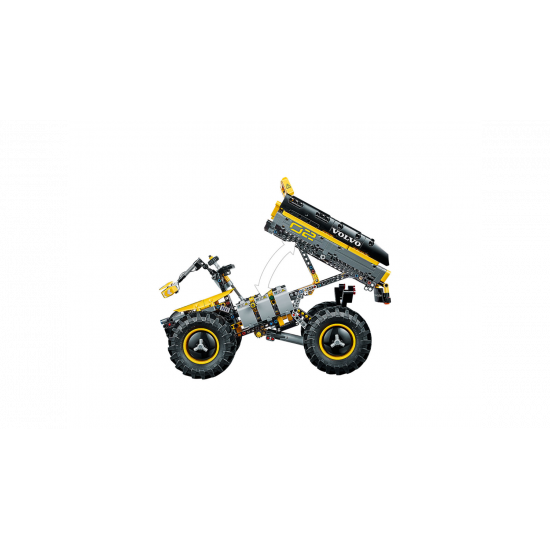 Designer of LEGO Technic VOLVO wheel ZEUX (42081) loader Designer of LEGO Technic VOLVO wheel ZEUX (42081) loader