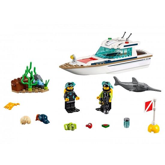 Конструктор LEGO City Яхта для дайвінгу (60221) Конструктор LEGO City Яхта для дайвінгу (60221)