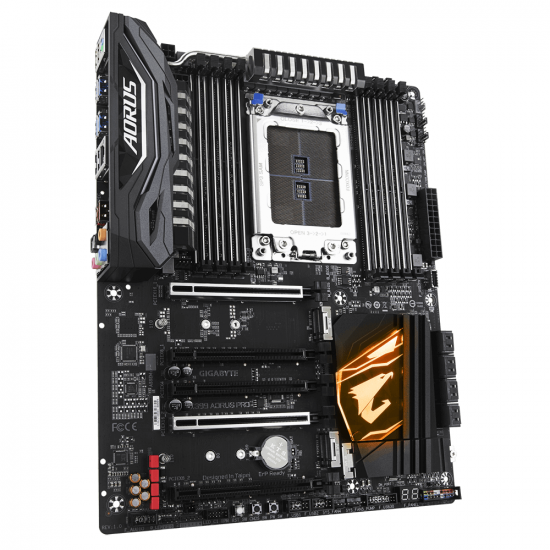 Материнська плата GIGABYTE X399 AORUS PRO Материнська плата GIGABYTE X399 AORUS PRO