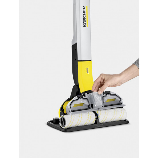 Vacuum cleaner of Karcher FC 3 Cordless (1.055-300.0) Vacuum cleaner of Karcher FC 3 Cordless (1.055-300.0)