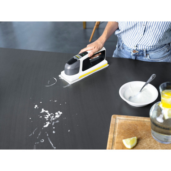 The vacuum cleaner for washing of windows of Karcher of KV 4 Premium (vibropad) white The vacuum cleaner for washing of windows of Karcher of KV 4 Premium (vibropad) white