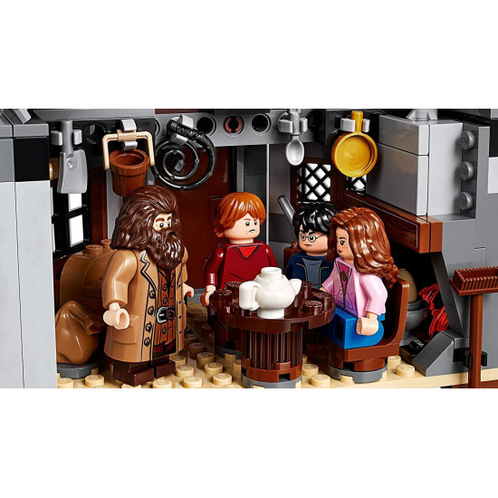 Конструктор LEGO Harry Potter ТМ Домик Хагрида: спасение Клювокрыла (75947) Конструктор LEGO Harry Potter ТМ Домик Хагрида: спасение Клювокрыла (75947)