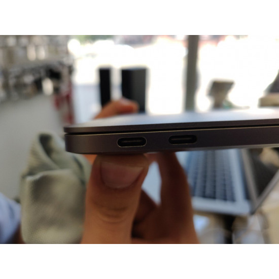 Ноутбук APPLE A1708 MacBook Pro Retina 13 (MPXQ2UA/A) Space Grey Ноутбук APPLE A1708 MacBook Pro Retina 13 (MPXQ2UA/A) Space Grey