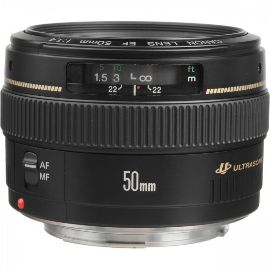 Объектив Canon EF 50 mm f/1.4 USM (2515A012) Объектив Canon EF 50 mm f/1.4 USM (2515A012)