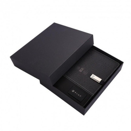 Gift notebook, business diary with 16 GB flash drive and wireless charging Powerbank with pen Gift notebook, business diary with 16 GB flash drive and wireless charging Powerbank with pen