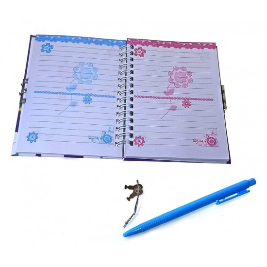 Notebook for girls with lock and pen 18x19x2 cm 34211C Notebook for girls with lock and pen 18x19x2 cm 34211C