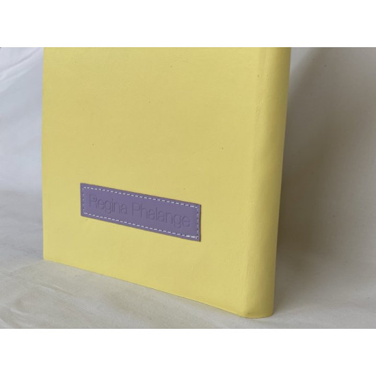 Leather notepad FRIENDS A5 160 lined sheets yellow Leather notepad FRIENDS A5 160 lined sheets yellow