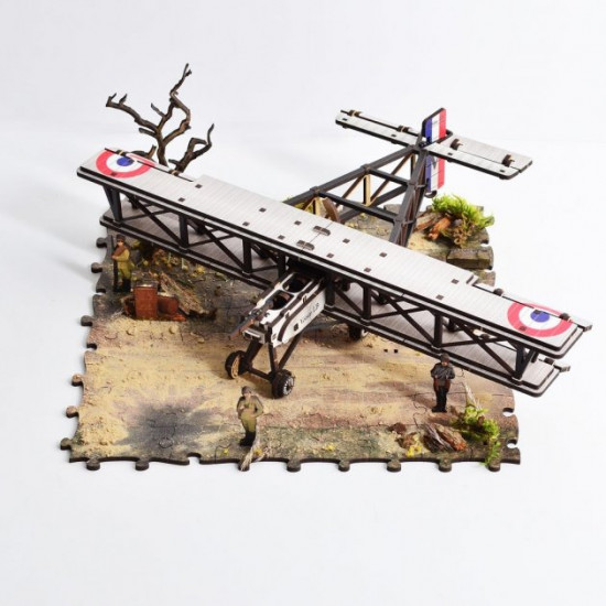 Airplane BRT Voisin LB 1:48 with Tsvetnoy airfield Airplane BRT Voisin LB 1:48 with Tsvetnoy airfield