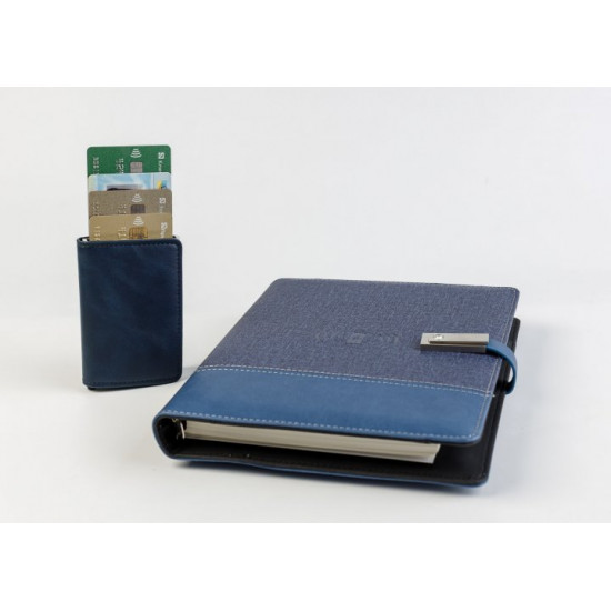 Подарунковий набір Блокнот із Powerbank бездротовою зарядкою флешка16 Гб + картхолдер Синій Подарунковий набір Блокнот із Powerbank бездротовою зарядкою флешка16 Гб + картхолдер Синій