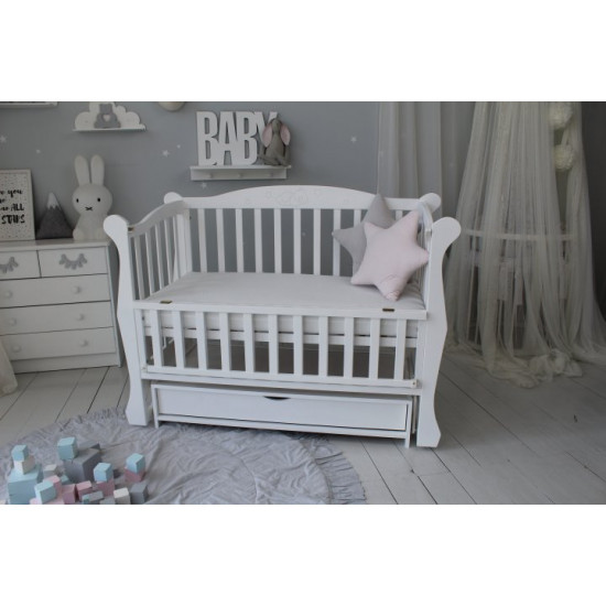 Кровать детская Baby Comfort ЛД10 белая с ящиком и резьбой Кровать детская Baby Comfort ЛД10 белая с ящиком и резьбой
