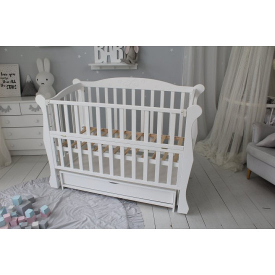 Кровать детская Baby Comfort ЛД10 белая с ящиком и резьбой Кровать детская Baby Comfort ЛД10 белая с ящиком и резьбой