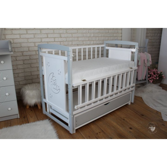Кровать детская Baby Comfort TEDDY бело-серая с ящиком и маятником Кровать детская Baby Comfort TEDDY бело-серая с ящиком и маятником