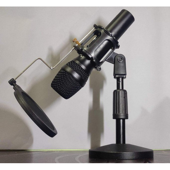 Микрофон динамический Maono AU-HD300 Черный XLR/USB с подставкой и поп-фильтром Микрофон динамический Maono AU-HD300 Черный XLR/USB с подставкой и поп-фильтром
