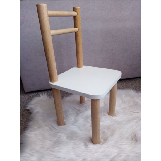 Children's wooden table and chair Toys, height 40 cm. Tabletop 60/40 cm. White Children's wooden table and chair Toys, height 40 cm. Tabletop 60/40 cm. White