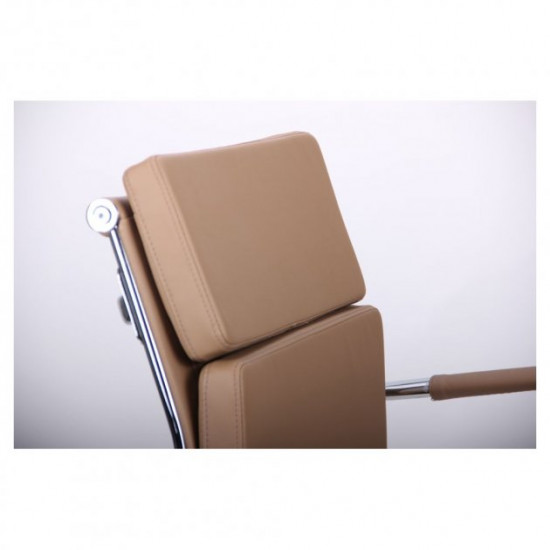 Крісло офісне AMF Slim FX CF (XH-630C) бежевий (метал/шкірозамінник PU) (513579) Крісло офісне AMF Slim FX CF (XH-630C) бежевий (метал/шкірозамінник PU) (513579)
