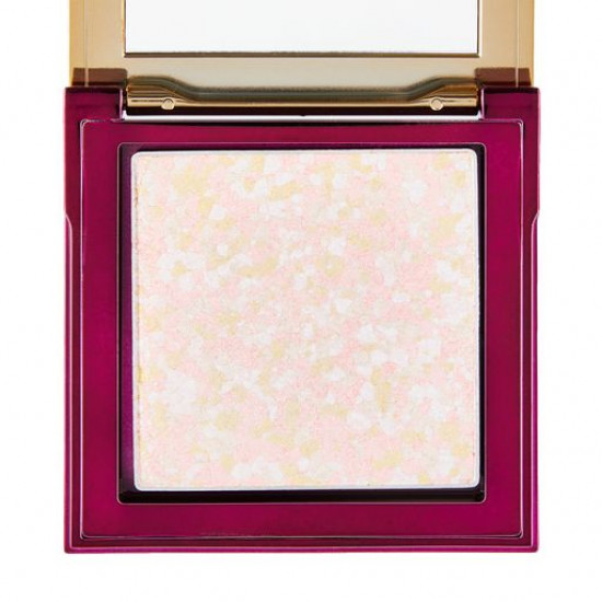 Beauty Box Patricia Ledo Magnetique Collection (туш, 7.5 г + блиск, 3 г + помада, 3.3 г + хайлайтер, 9 г) Beauty Box Patricia Ledo Magnetique Collection (туш, 7.5 г + блиск, 3 г + помада, 3.3 г + хайлайтер, 9 г)
