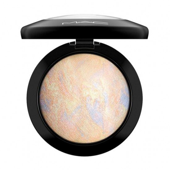 Mineral powder highlighter for the person M.A.C Mineralize Skinfinish, Lightscapade, 10 g Mineral powder highlighter for the person M.A.C Mineralize Skinfinish, Lightscapade, 10 g