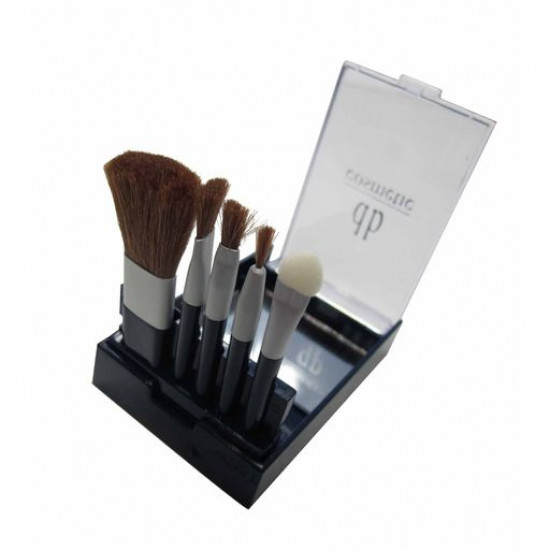 A set of brushes with db cosmetic mirror A set of brushes with db cosmetic mirror