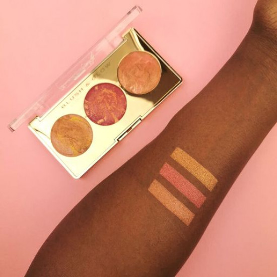 Палетка для макіяжу обличчя Revolution Pro Blush & Glow Face Palette Cranberry Glow, 2.8 г Палетка для макіяжу обличчя Revolution Pro Blush & Glow Face Palette Cranberry Glow, 2.8 г