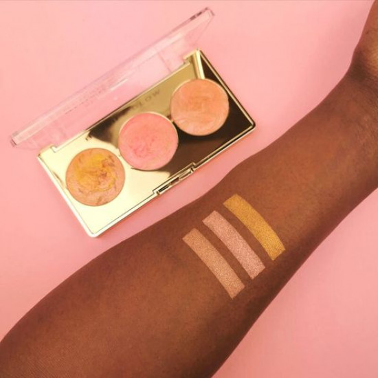 Палетка для макіяжу обличчя Revolution Pro Blush & Glow Palette Peach Glow, 2.8 г Палетка для макіяжу обличчя Revolution Pro Blush & Glow Palette Peach Glow, 2.8 г