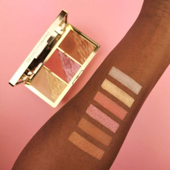 Палетка для макіяжу обличчя Revolution Pro Crystal Luxe Face Palette Rose Fresco, 8.4 г Палетка для макіяжу обличчя Revolution Pro Crystal Luxe Face Palette Rose Fresco, 8.4 г