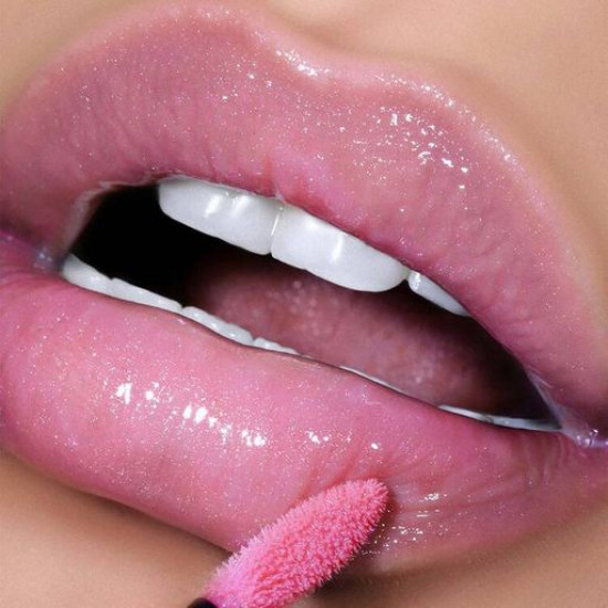 The shining Lancôme Lancôme L'Absolu Gloss Sheer 317 Pourquoi Pas lip gloss, 8 ml The shining Lancôme Lancôme L'Absolu Gloss Sheer 317 Pourquoi Pas lip gloss, 8 ml