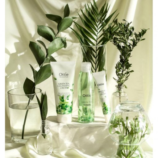 Тонер для обличчя Ottie Green Tea Toner для всіх типів шкіри, 200 мл Тонер для обличчя Ottie Green Tea Toner для всіх типів шкіри, 200 мл