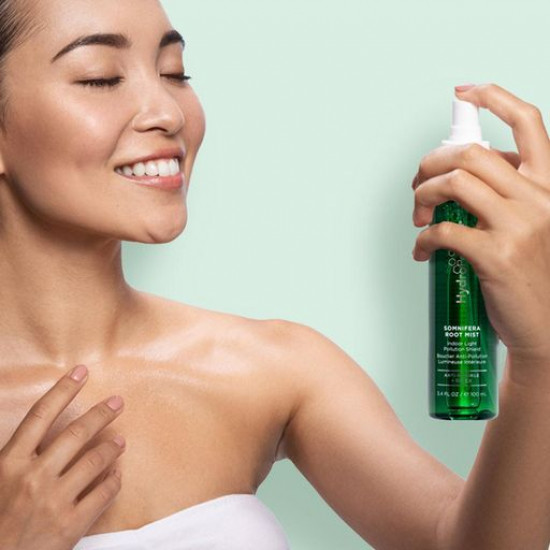 Зволожуючий освіжаючий спрей для обличчя HydroPeptide Somnifera Root Mist із захисним бар'єром, 100 мл Зволожуючий освіжаючий спрей для обличчя HydroPeptide Somnifera Root Mist із захисним бар'єром, 100 мл