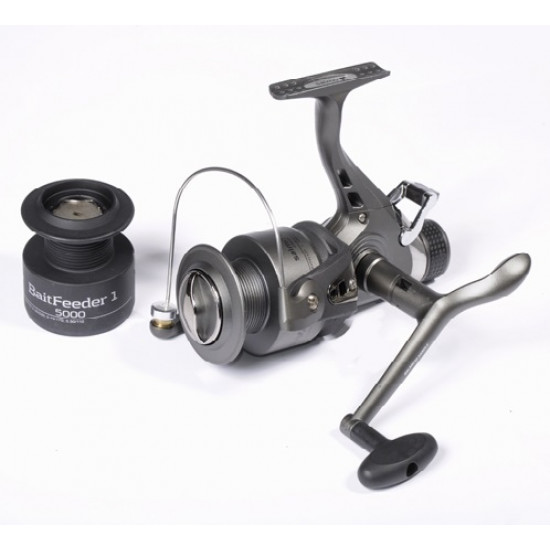 Котушка Salmo Sniper Baitfeeder 1 3000BR (2730BR) Котушка Salmo Sniper Baitfeeder 1 3000BR (2730BR)