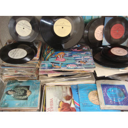 Vinilovie records for decorative application of ornament