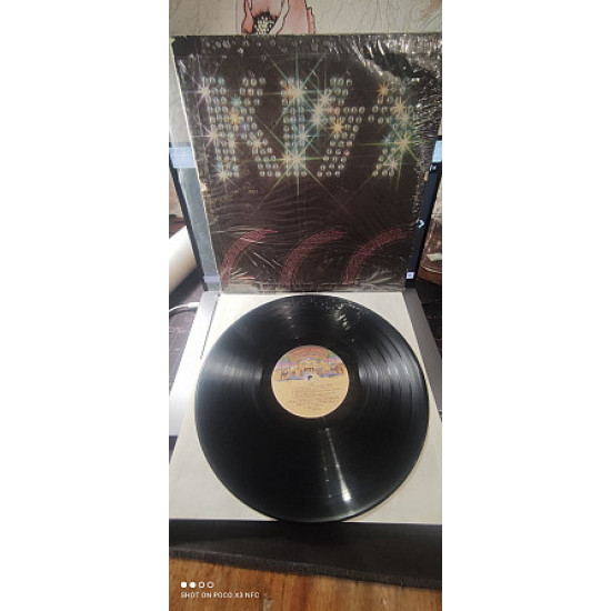 Kiss - Kiss (Casablanca - NBLP 7001) US 1977 Kiss - Kiss (Casablanca - NBLP 7001) US 1977