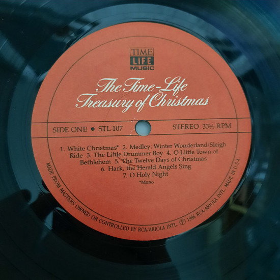 The Time-Life Treasury Of Christmas - 1986 - the threefold collection Dolly Parton, Luciano Pavarotti, Burl I The Time-Life Treasury Of Christmas - 1986 - the threefold collection Dolly Parton, Luciano Pavarotti, Burl I