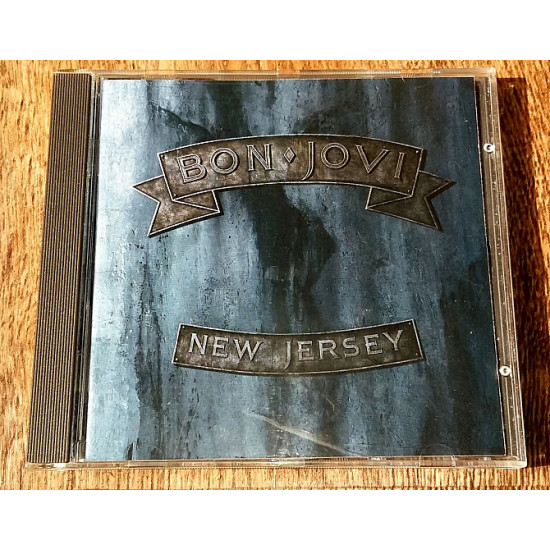 Фірмовий Bon Jovi - New Jersey Фірмовий Bon Jovi - New Jersey